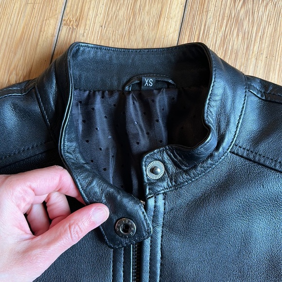 Real Leather Jacket - Picture 4 of 6